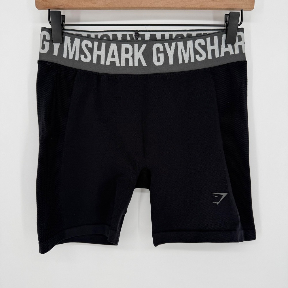 GYMSHARK SEAMLESS FLEX BIKER SHORTS BLACK GREY MEDIUM‎